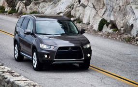 Mitsubishi - Outlander GT - 2010