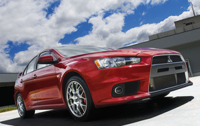 Митсубиши Лансер Эволюшен 10