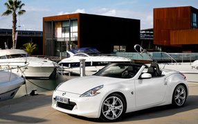 Nissan-370Z Roadster