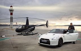 white Nissan-GT-R