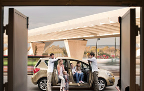 Опель Мерива открывая все двери