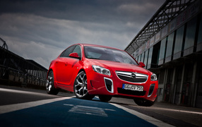 red Opel Insignia OPC