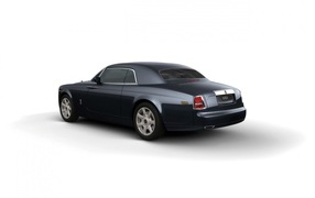 Черный Rolls Royce