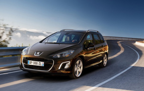 Peugeot-308 SW
