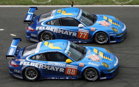 Porsche-911-GT3-RSR-Racing