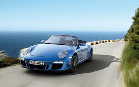 Porsche-Carrera-4-GTS Cabriolet