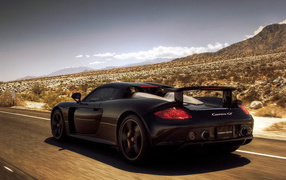 Порше Каррера GT