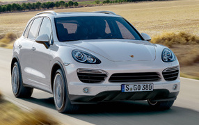 Белоснежный Cayenne