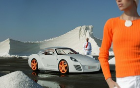 Респектный автомобиль Porsche