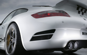 Porsche  зад