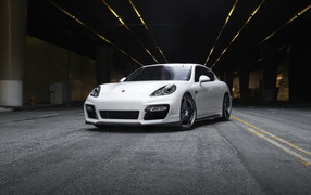 Vorsteiner-Porsche-V-PT-Panamera