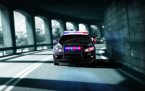 Ford Police Interceptor Concept в туннеле