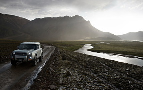 Land Rover-DC100 Concept