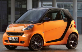 Smart fortwo Night Orange