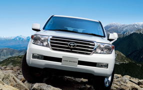 Тойота Ленд Крузер 200