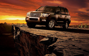 Toyota Land Cruiser 200