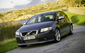 Вольво S40