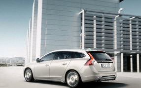 Вольво В60 2011