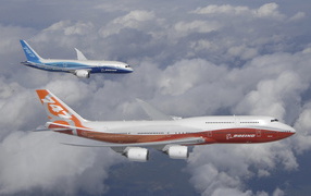 Boeing 747 and Boeing 787