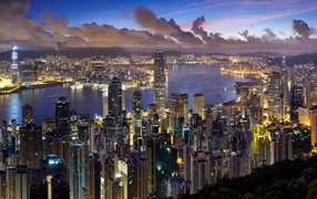 вечерний Гонг Конг