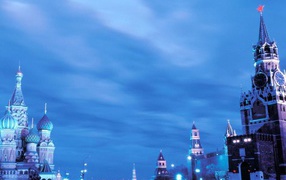 Москва никогда не спит