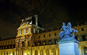 ночной Париж