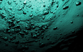Пузыри воздуха в воде