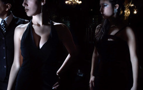 Вечернее платье