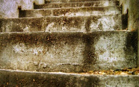 Старые ступеньки