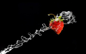 Клубничный снаряд