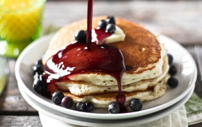 Pancakes with jam