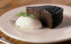 Кусочек шоколадного пирога