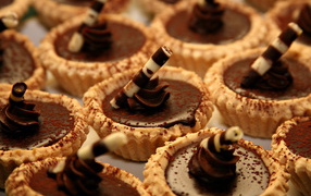 Пирожные с шоколадом