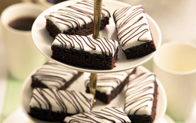 Шоколадное пирожное