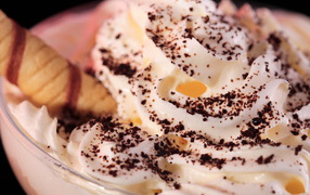 Мороженое с шоколадной крошкой