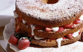 Клубничный пирог