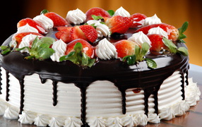 Клубничный торт