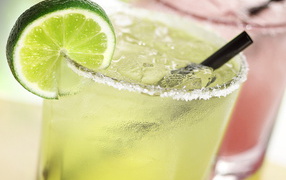 A cocktail of lime