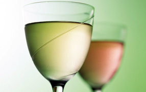 Бокалы вина