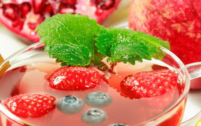 Ягодный напиток