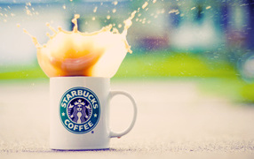 Кружка с кофе