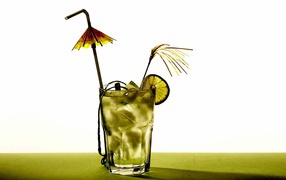 Освежающий коктейль с лаймом
