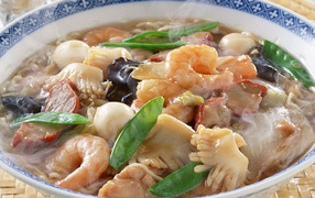 Вкусный суп из морепродуктов