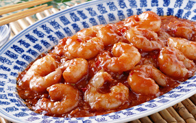 Креветки в томате