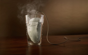 Мышка в стакане