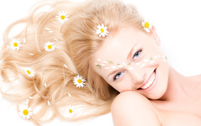 С ромашками в волосах