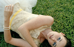 Алексис Бледел