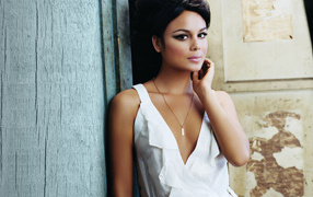 Натали Келли