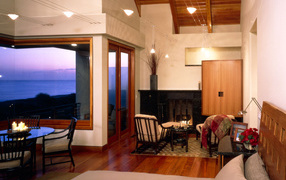 Комната с видом на море