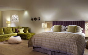 Просторная спальня